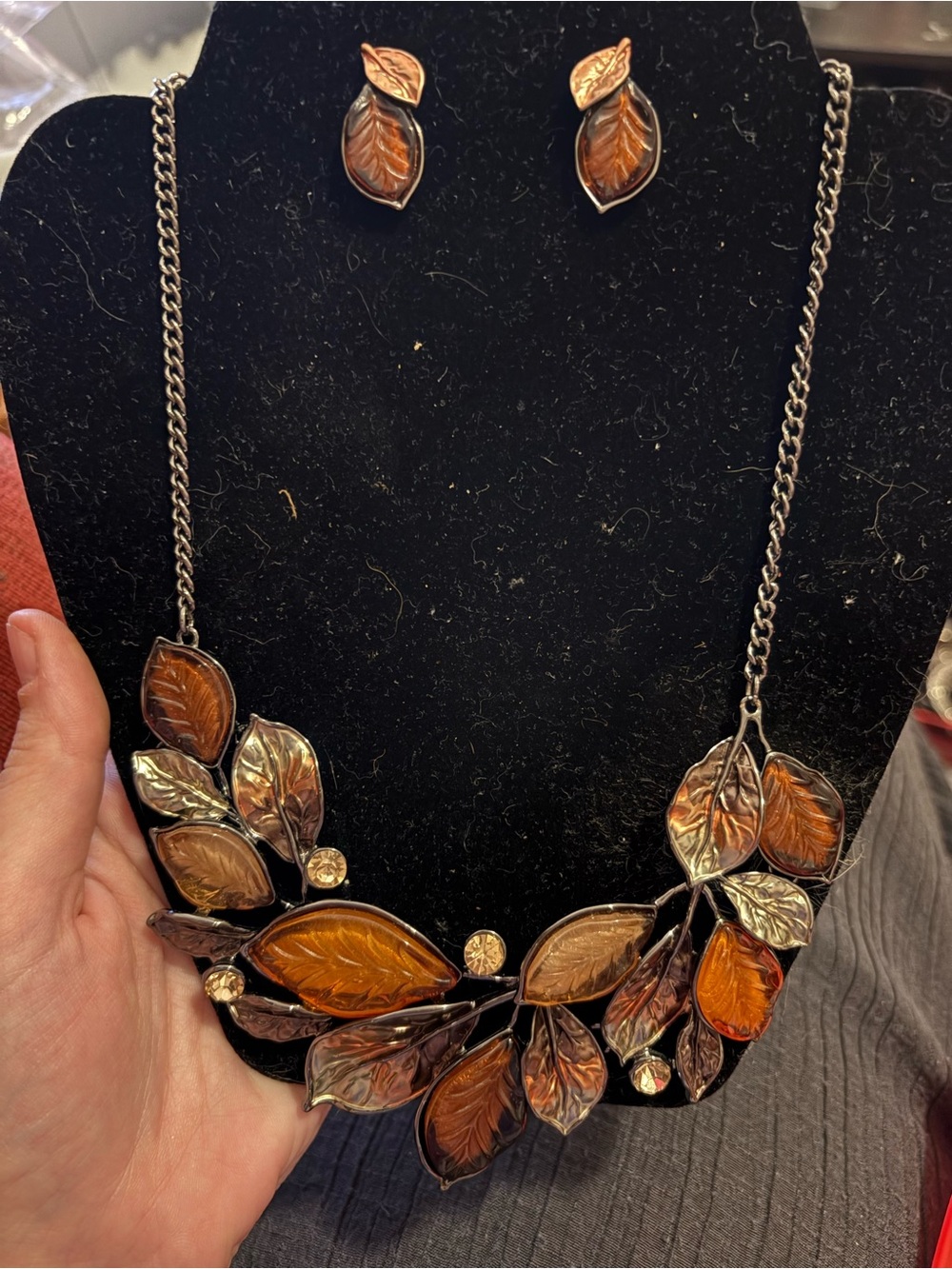 Leaf-Accent Statement Necklace & Earrings Set in Amber and Bronze by